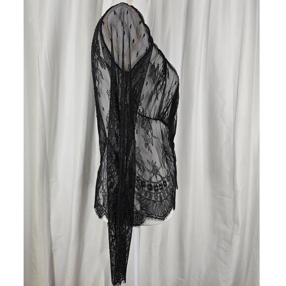 TOPSHOP BLACK LACE LONG-SLEEVE BLOUSE - ELEGANT AND CHIC! - Picture 3 of 7